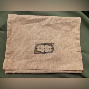 Gucci dust bag